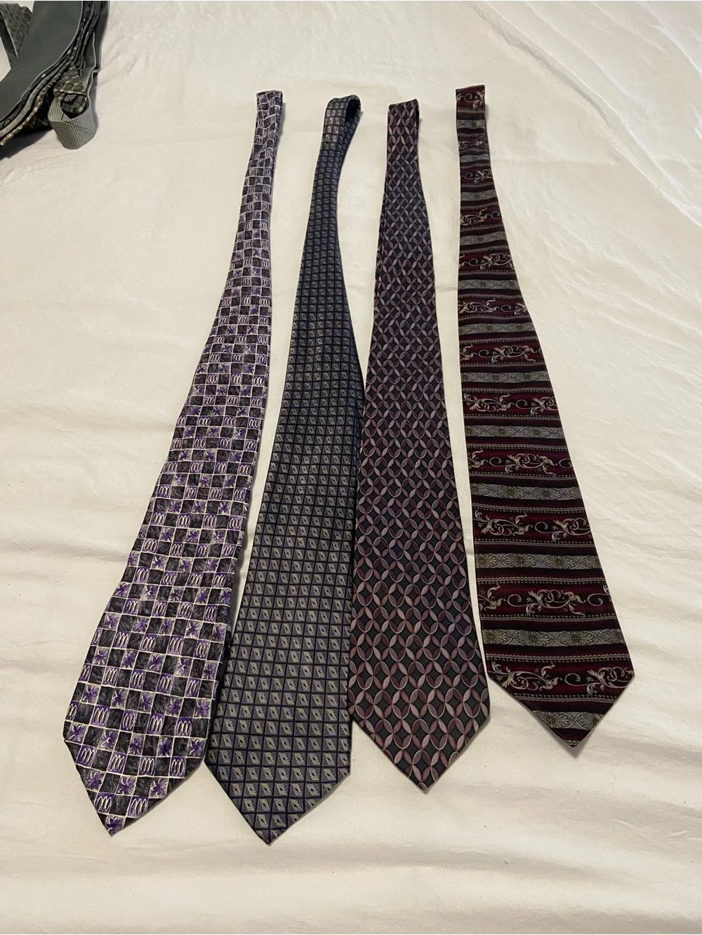 Men's Purple Patterned Necktie (Set of 4)